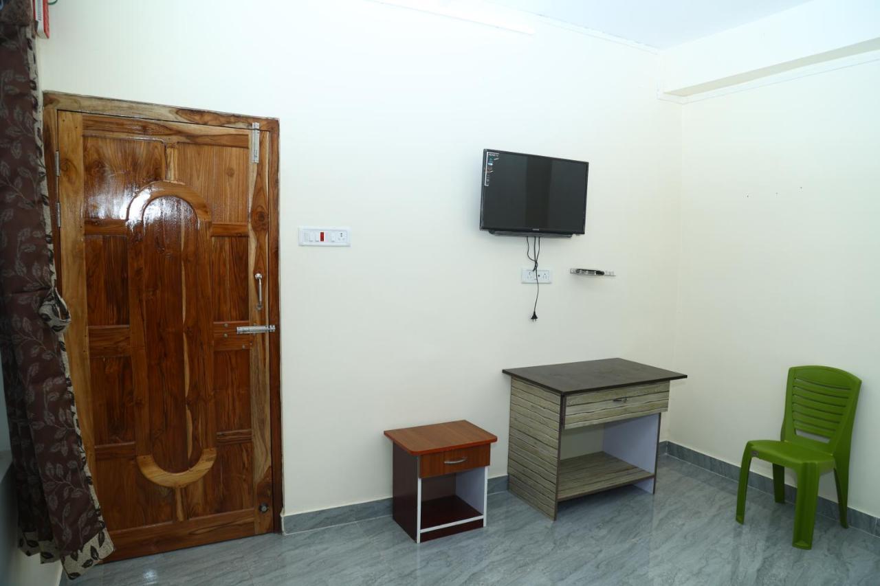 The Lagoon Shade Bed and Breakfast Port Blair Buitenkant foto